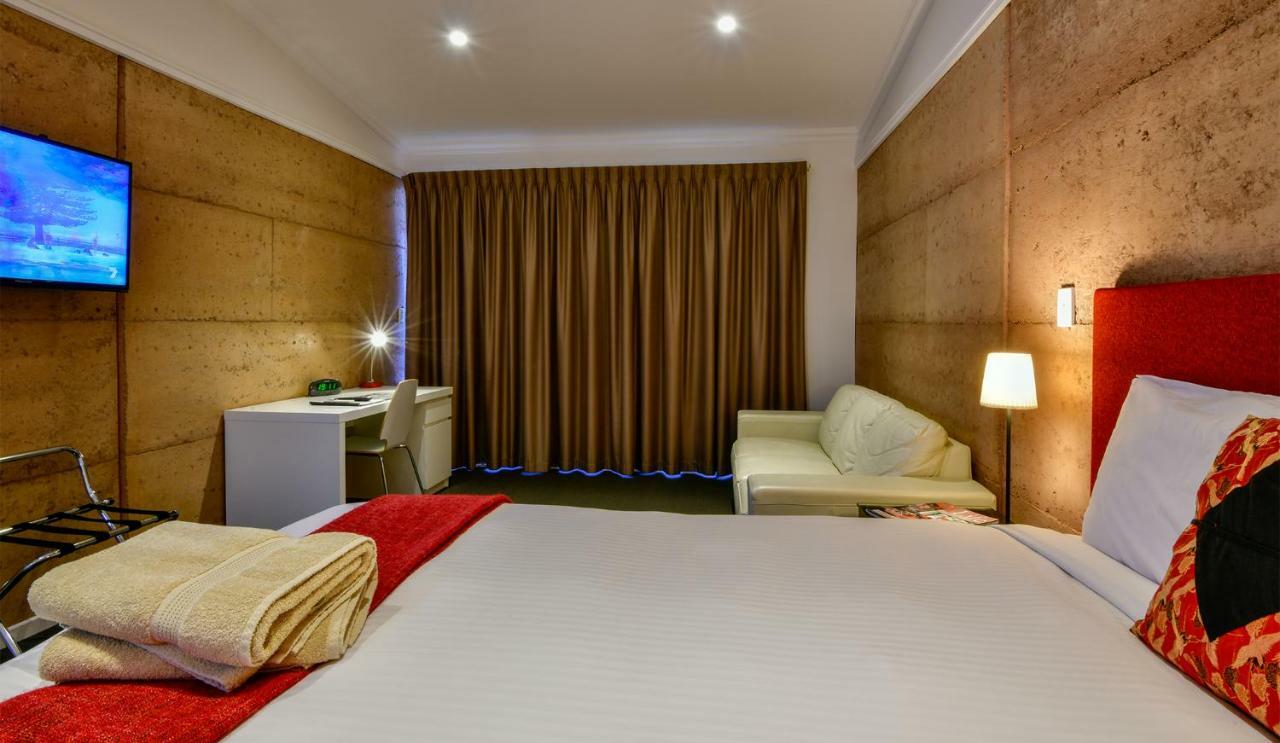 Crossroads Ecomotel Port Augusta Bagian luar foto